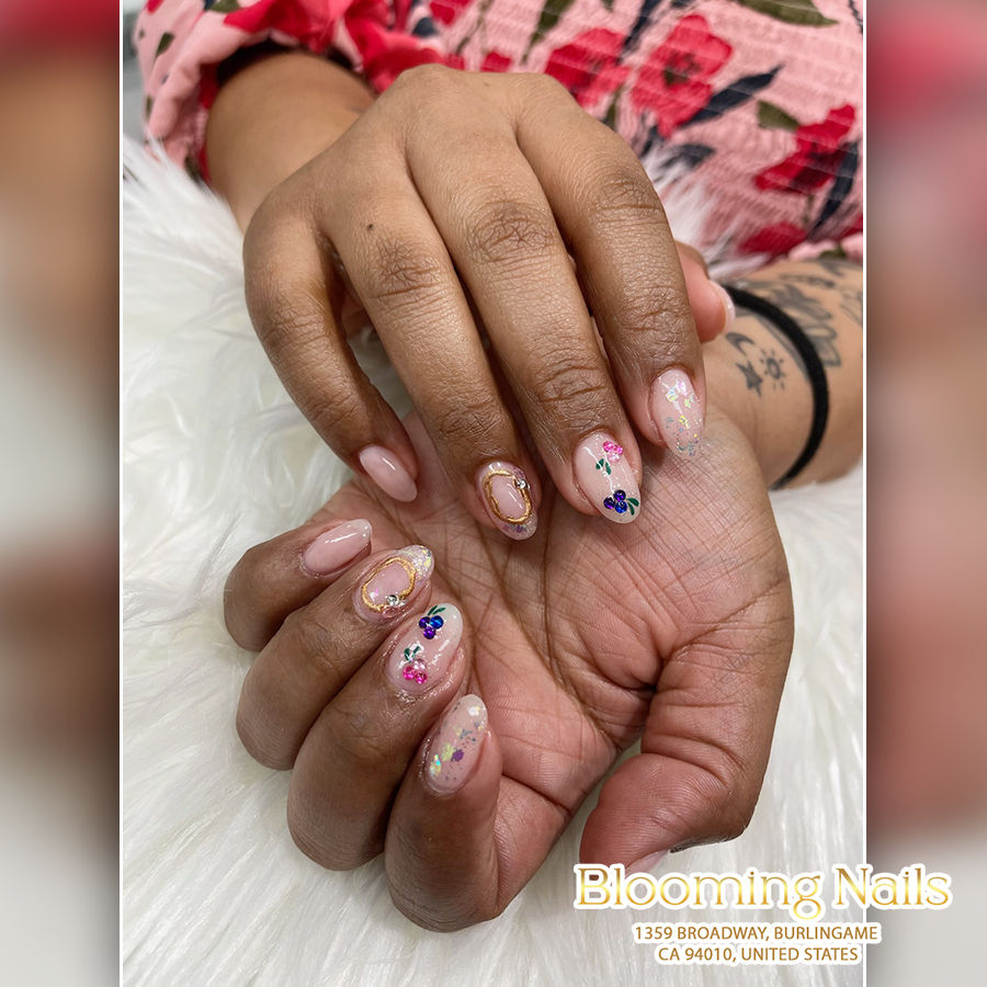 Blooming%20Nails%20in%20Burlingame%2C%20CA%2094010%20(19).jpg
