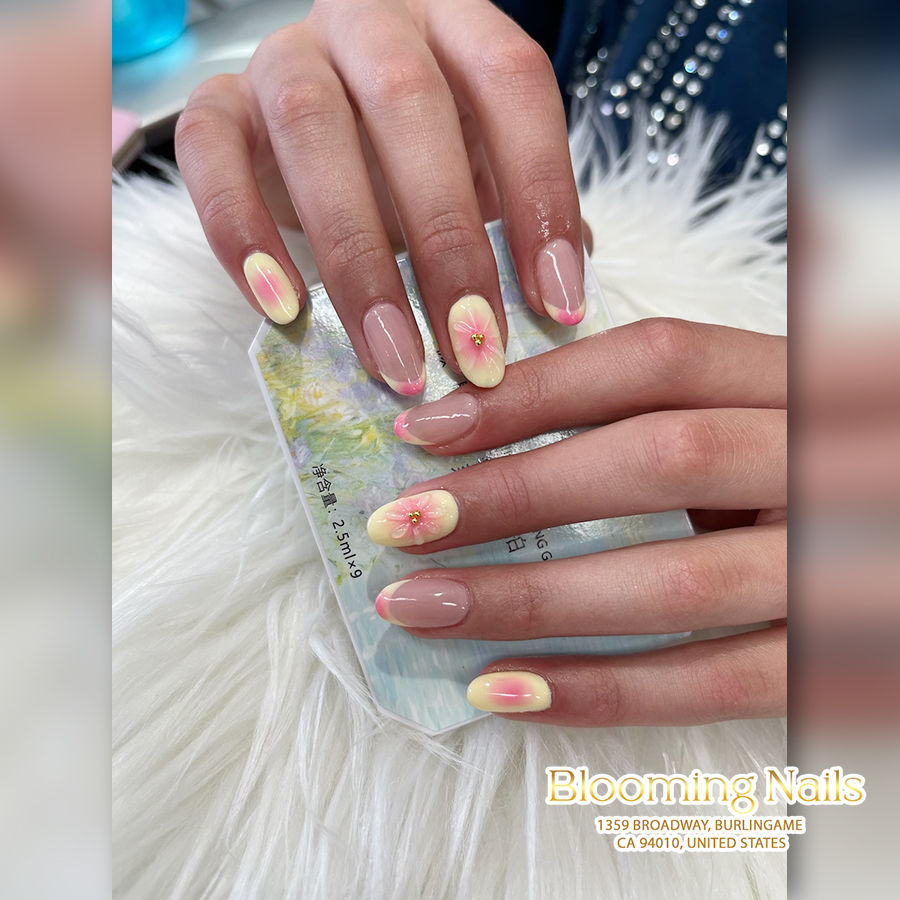 Blooming%20Nails%20in%20Burlingame%2C%20CA%2094010%20(46).jpg