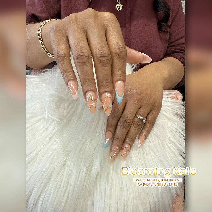 Blooming%20Nails%20in%20Burlingame%2C%20CA%2094010%20(54).jpg